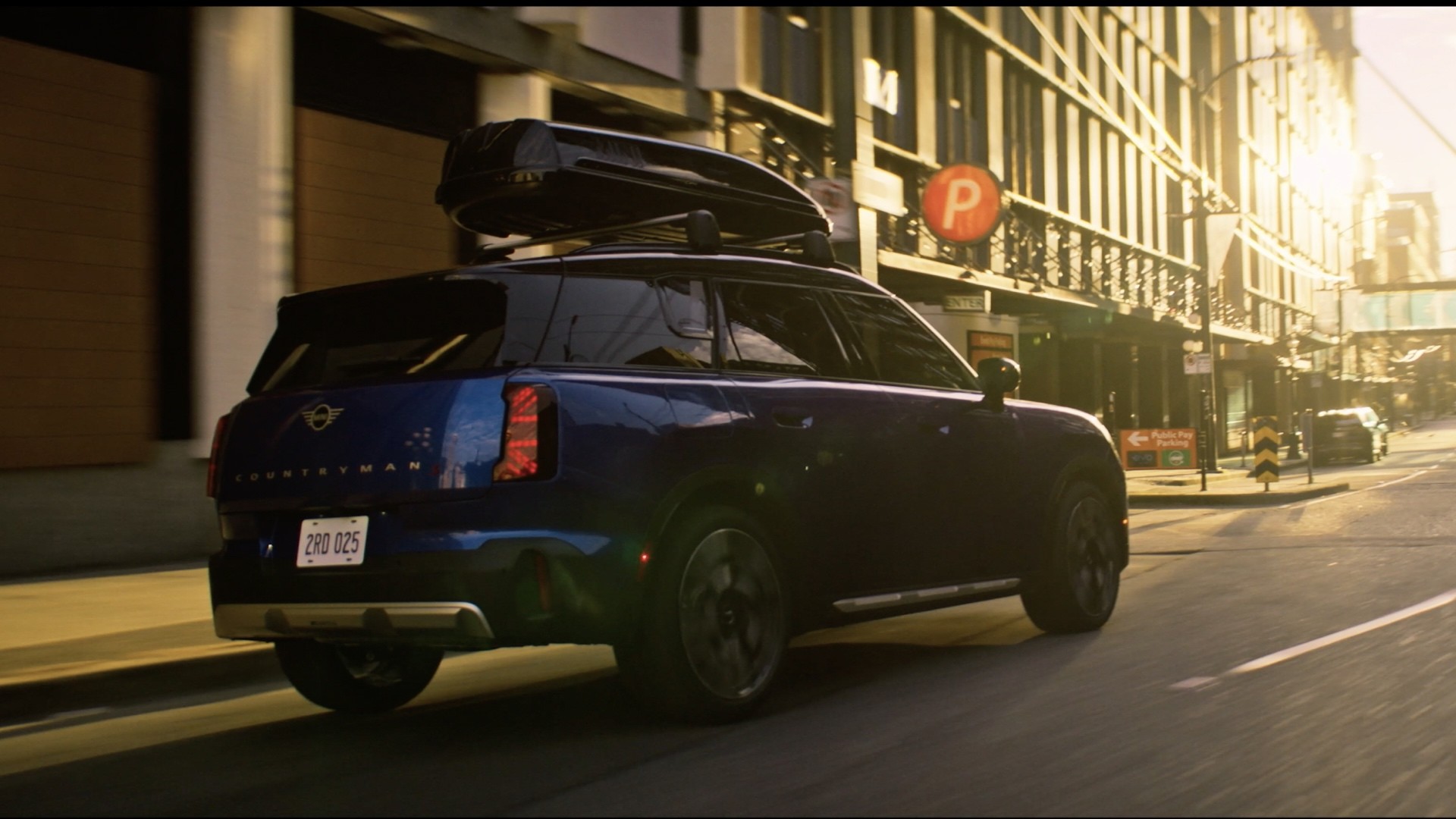 Roadtrip mit dem MINI Countryman – noch mehr Platz für Abenteuer mit MINI Original Zubehör.